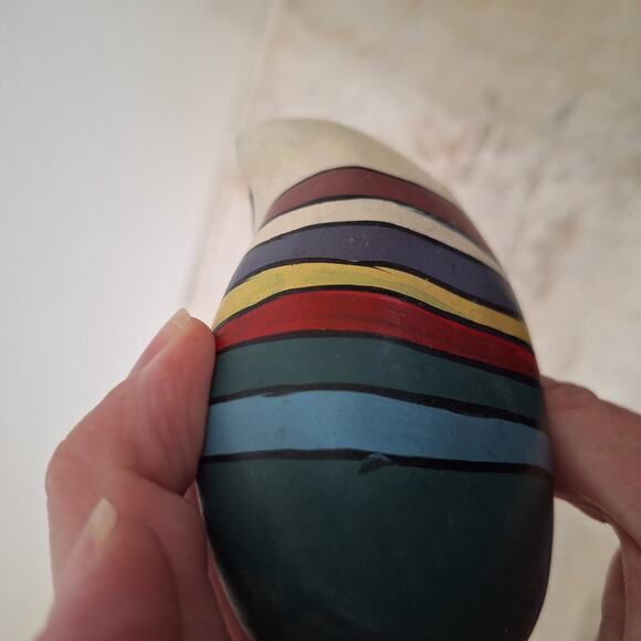 Vintage hand painted Laurel Burch laying cat wood figurine folk art - Picture 2 of 5